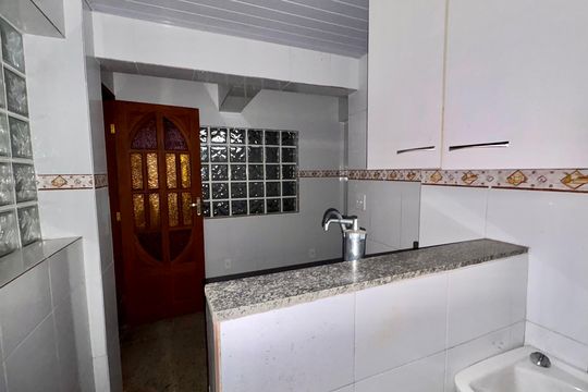 Cozinha e Área de Serviço de apartamento para alugar com 1 quarto, 116m² em Quarteirão Ingelheim, Petrópolis