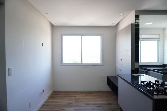 Apartamento para alugar com 2 quartos, 49m² em Vila Carmosina, São Paulo