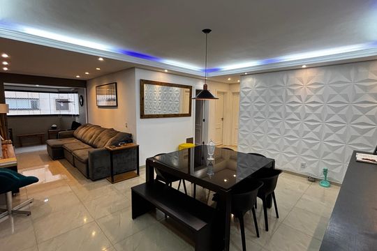 Apartamento à venda com 3 quartos, 106m² em Vila Gilda, Santo André