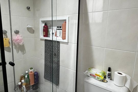 Banheiro da Suíte de apartamento à venda com 3 quartos, 106m² em Vila Gilda, Santo André