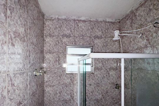 Banheiro Social de casa para alugar com 1 quarto, 40m² em Jardim Nascimento, São Bernardo do Campo