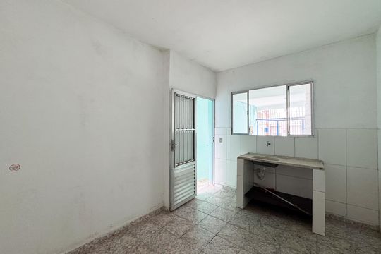 Cozinha  de casa para alugar com 1 quarto, 40m² em Jardim Nascimento, São Bernardo do Campo