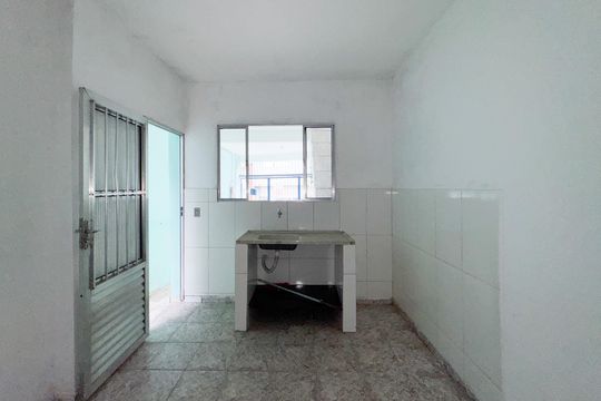 Cozinha  de casa para alugar com 1 quarto, 40m² em Jardim Nascimento, São Bernardo do Campo
