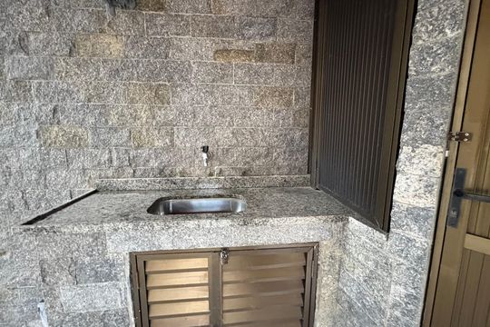 Área comum - Churrasqueira de apartamento para alugar com 3 quartos, 116m² em Quarteirão Ingelheim, Petrópolis