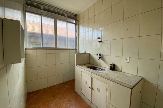 Apartamento para alugar com 2 quartos, 40m² em Maria da Graça, Rio de Janeiro