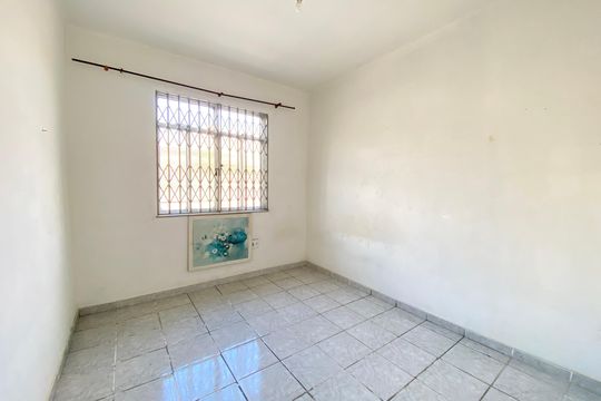 Apartamento para alugar com 2 quartos, 40m² em Maria da Graça, Rio de Janeiro