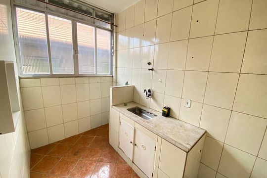Apartamento para alugar com 2 quartos, 40m² em Maria da Graça, Rio de Janeiro