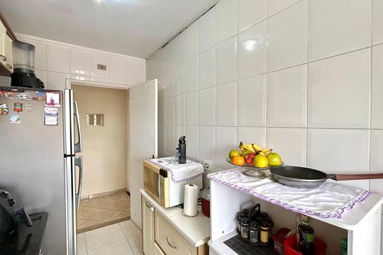 Cozinha de apartamento à venda com 2 quartos, 54m² em Jardim Bom Clima, Guarulhos