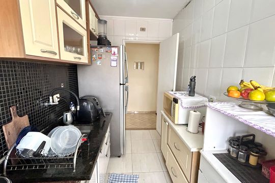 Cozinha de apartamento à venda com 2 quartos, 54m² em Jardim Bom Clima, Guarulhos