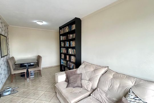 Sala de apartamento à venda com 2 quartos, 54m² em Jardim Bom Clima, Guarulhos