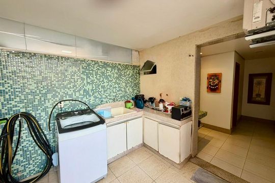 Apartamento à venda com 3 quartos, 149m² em Palmares, Belo Horizonte