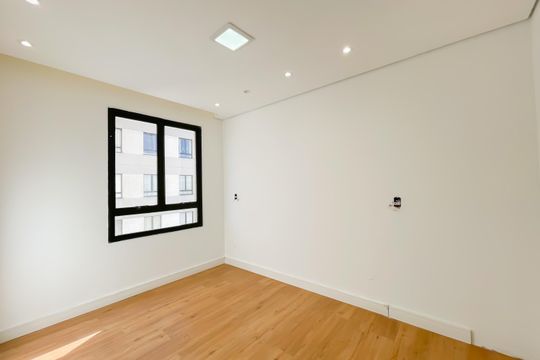 Quarto 1 de casa de condomínio à venda com 2 quartos, 36m² em Presidente Altino, Osasco