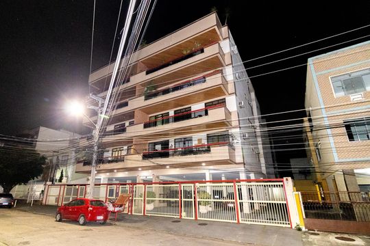 Fachada de apartamento para alugar com 4 quartos, 244m² em Vila Valqueire, Rio de Janeiro