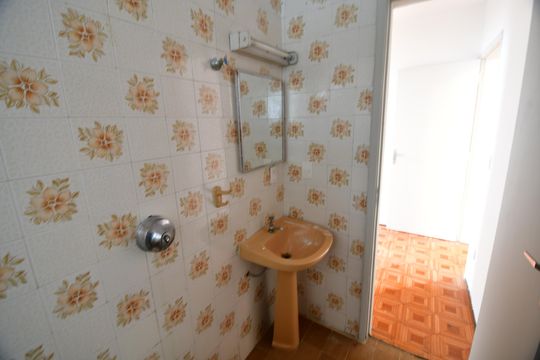 Banheiro de apartamento à venda com 2 quartos, 80m² em Jardim Chapadão, Campinas