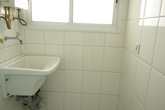 Área de Serviço de apartamento à venda com 3 quartos, 60m² em Chácara Seis de Outubro, São Paulo
