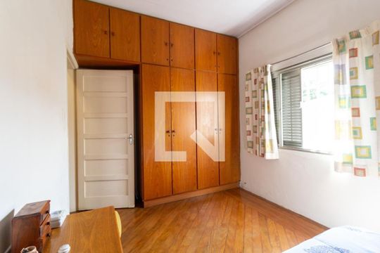 Casa à venda com 3 quartos, 180m² em Barra Funda, São Paulo