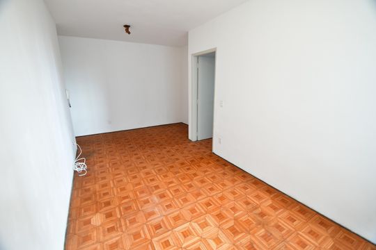 Sala de apartamento à venda com 2 quartos, 80m² em Jardim Chapadão, Campinas