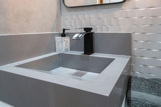 Banheiro de apartamento à venda com 3 quartos, 69m² em Gopouva, Guarulhos