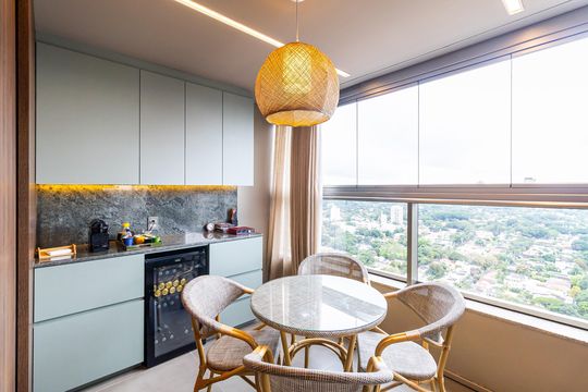 Varanda de apartamento à venda com 2 quartos, 119m² em Pinheiros, São Paulo