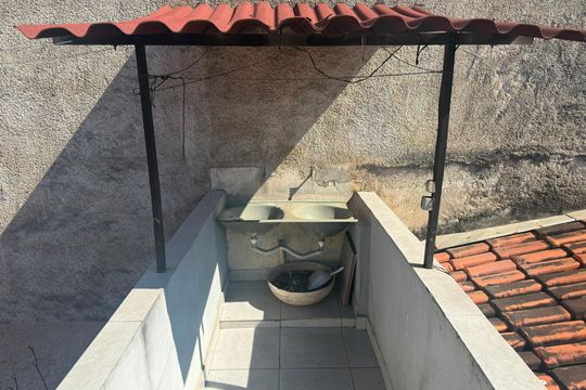 Área de Serviço de casa para alugar com 1 quarto, 50m² em Alto Caiçaras, Belo Horizonte