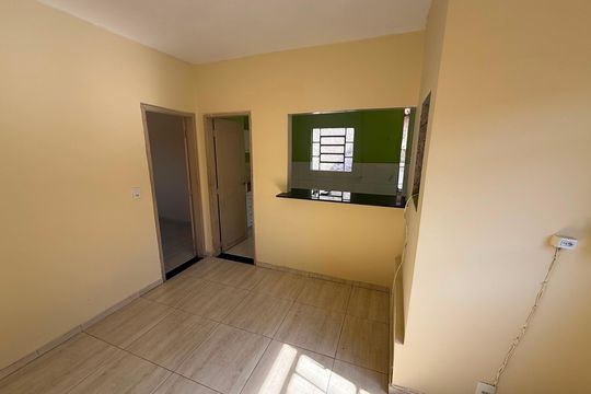 sala de casa para alugar com 1 quarto, 50m² em Alto Caiçaras, Belo Horizonte