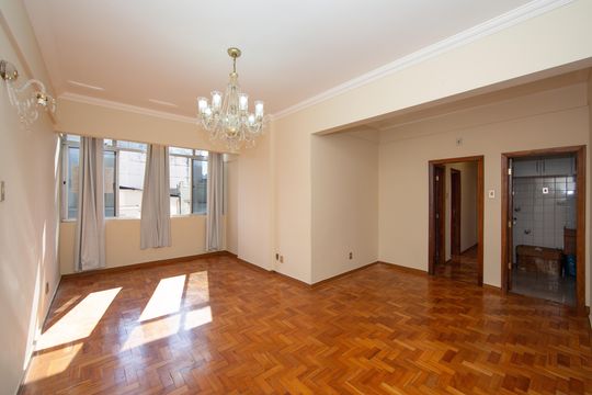 Apartamento à venda com 3 quartos, 117m² em , Belo Horizonte