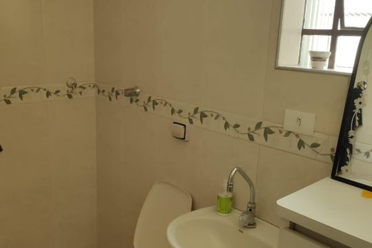 Banheiro de casa à venda com 3 quartos, 160m² em Vila Penteado, São Paulo