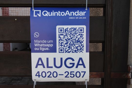 Plaquinha de casa para alugar com 3 quartos, 135m² em Jardim das Industrias, São José dos Campos