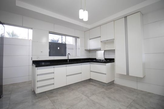 Cozinha de apartamento para alugar com 2 quartos, 80m² em Vicente Pires, Brasília