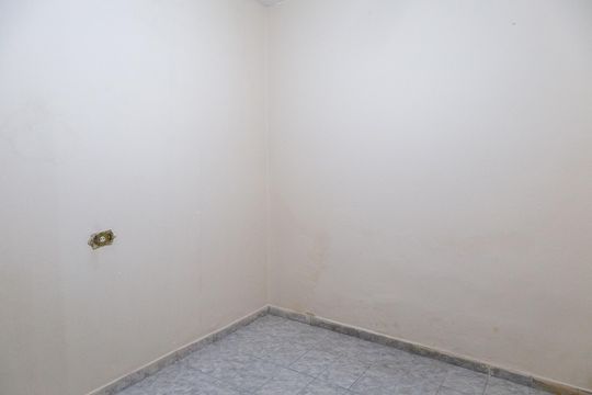 Quarto de casa para alugar com 1 quarto, 80m² em Jardim Presidente Dutra, Guarulhos
