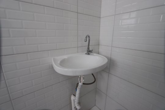 Banheiro de apartamento para alugar com 2 quartos, 49m² em Jardim da Laranjeira (zona Leste), São Paulo