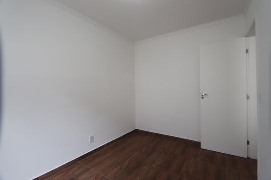 Quarto 1 de apartamento para alugar com 2 quartos, 49m² em Jardim da Laranjeira (zona Leste), São Paulo