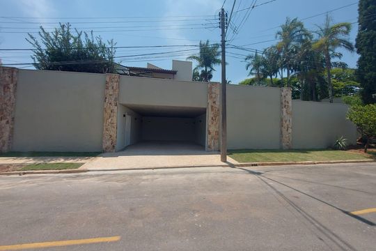 Fachada de casa para alugar com 5 quartos, 426m² em Jardim Santa Marcelina, Campinas