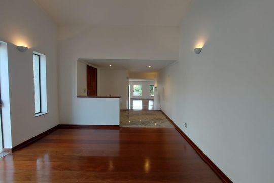 Sala 2 de casa para alugar com 5 quartos, 426m² em Jardim Santa Marcelina, Campinas