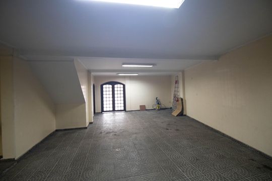Garagem de casa para alugar com 4 quartos, 349m² em Jardim Leonor Mendes de Barros, São Paulo