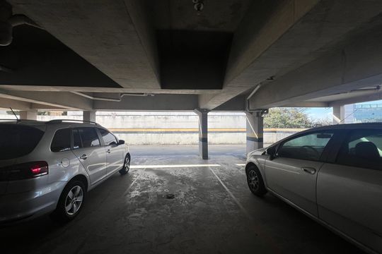 Garagem de apartamento para alugar com 3 quartos, 105m² em Castelo, Belo Horizonte