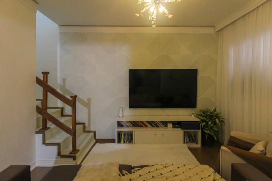 Casa à venda com 3 quartos, 90m² em Jardim Nove de Julho, São Paulo
