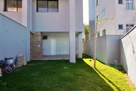 Área Privativa - Casa 2 de casa à venda com 3 quartos, 163m² em Santa Cruz, Belo Horizonte