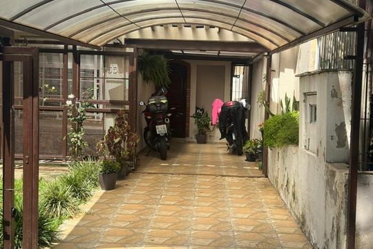 Área Externa de casa de condomínio à venda com 3 quartos, 200m² em Santa Tereza, Porto Alegre