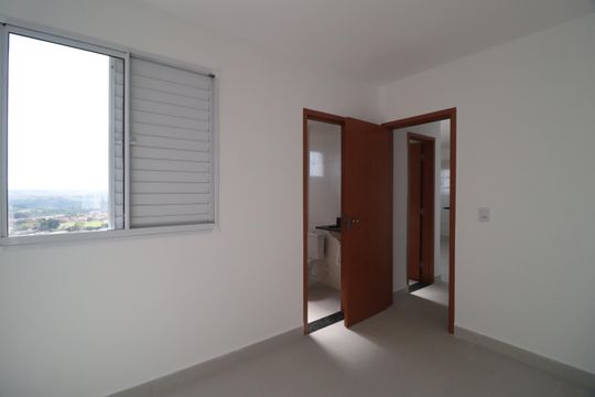 Quarto 2 - Suíte de apartamento para alugar com 2 quartos, 58m² em Jardim Patricia, Uberlândia
