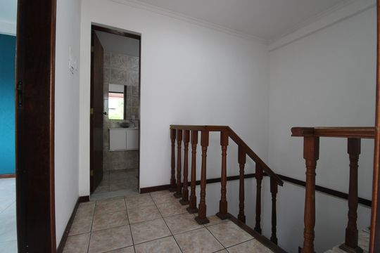 Corredor de casa de condomínio à venda com 3 quartos, 192m² em Pechincha, Rio de Janeiro