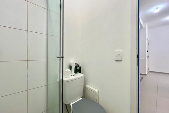 Banheiro de apartamento à venda com 2 quartos, 48m² em Jabaquara, São Paulo