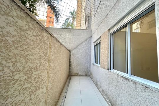 Varanda da sala de apartamento à venda com 2 quartos, 48m² em Jabaquara, São Paulo