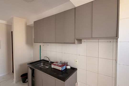Cozinha de apartamento para alugar com 3 quartos, 74m² em Setor Faicalville, Goiânia