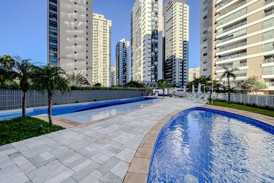 Área comum - Piscina de apartamento para alugar com 3 quartos, 152m² em Tatuapé, São Paulo