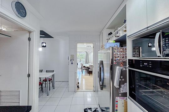 Cozinha de apartamento para alugar com 3 quartos, 152m² em Tatuapé, São Paulo