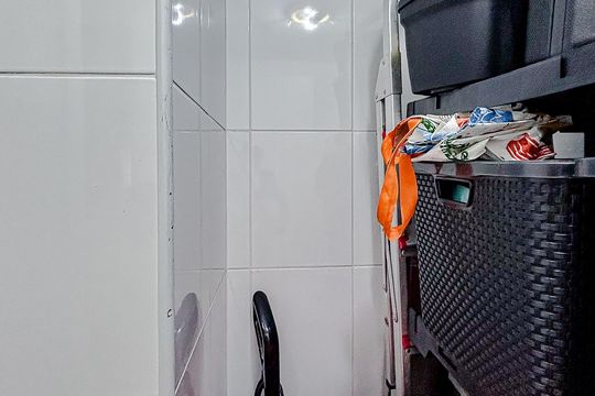 Banheiro de serviço de apartamento para alugar com 3 quartos, 152m² em Tatuapé, São Paulo