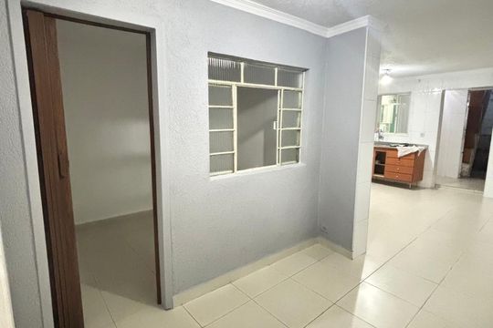 Casa à venda com 4 quartos, 170m² em Vila Nossa Senhora do Retiro, São Paulo