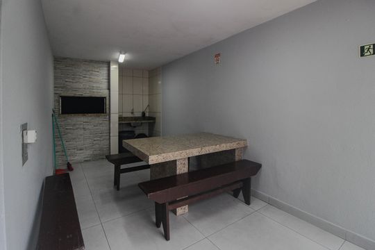 Área comum - Churrasqueira de apartamento à venda com 2 quartos, 62m² em Glória, Porto Alegre