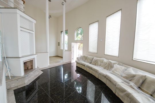 Sala de casa de condomínio para alugar com 3 quartos, 200m² em Jardim dos Estados, Taubaté